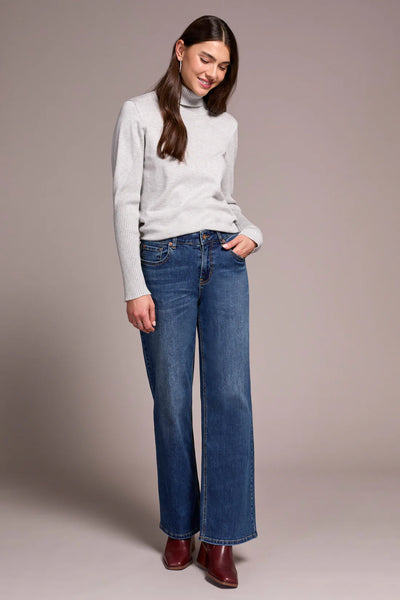 PETITE SOPHIA CURVY HUGGING WIDE JEANS - ANTIQUEBLUE