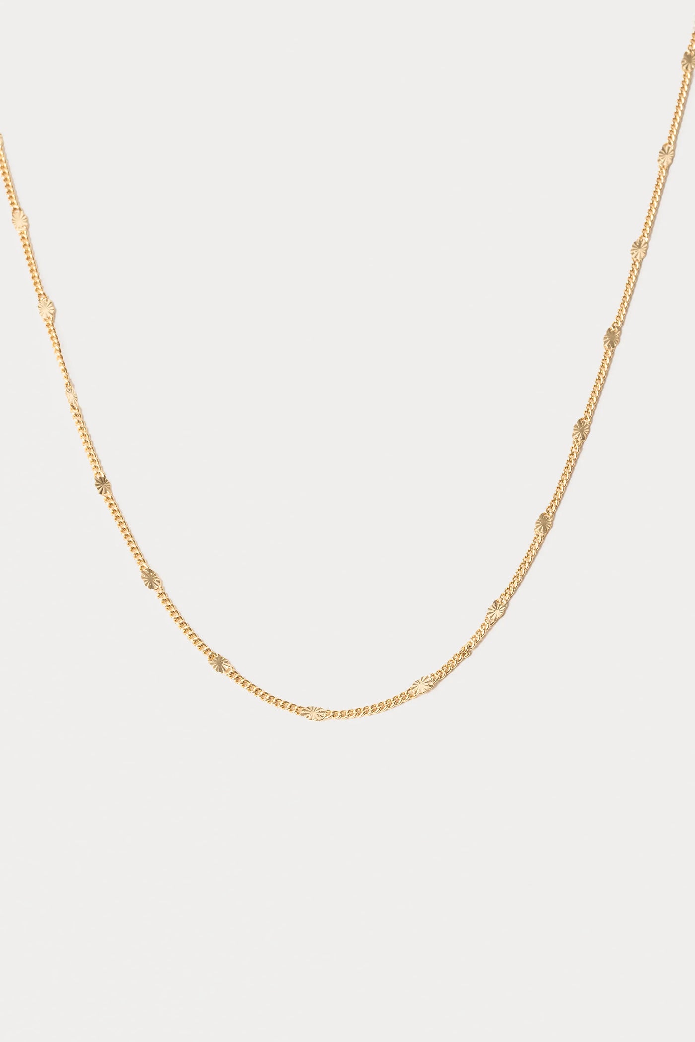 Evelyn Curb Necklace