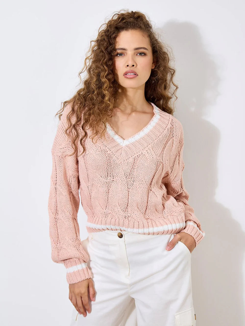 Cropped Cable Sweater - pink
