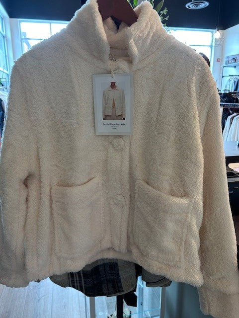 Sherpa Short Jacket - cream